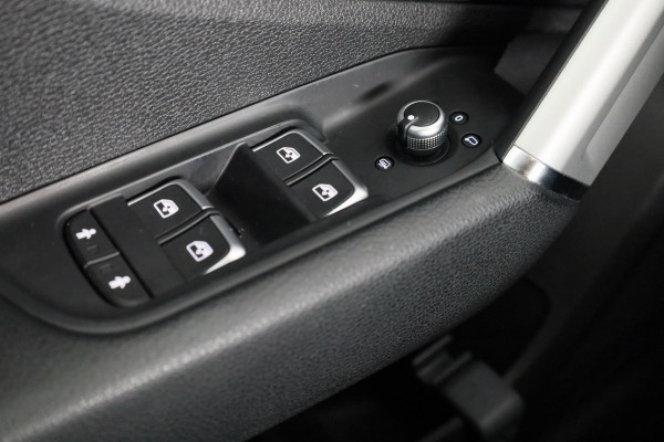 Audi Q2 35 TFSI Advanced edition 150 pk S-tronic | Verlengde garantie | Navigatie | Panoramadak | Parkeersensoren | Achteruitrijcamera |