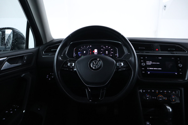 Volkswagen Tiguan Allspace 1.5 TSI Highline Automaat, Panorama, Leer, Virtual.