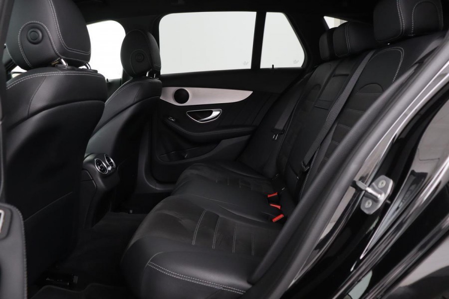 Mercedes-Benz C-Klasse 160 AMG Limited | Camera | Stoelverwarming | Full LED | Navigatie | Park Assist | Half leder | Bluetooth