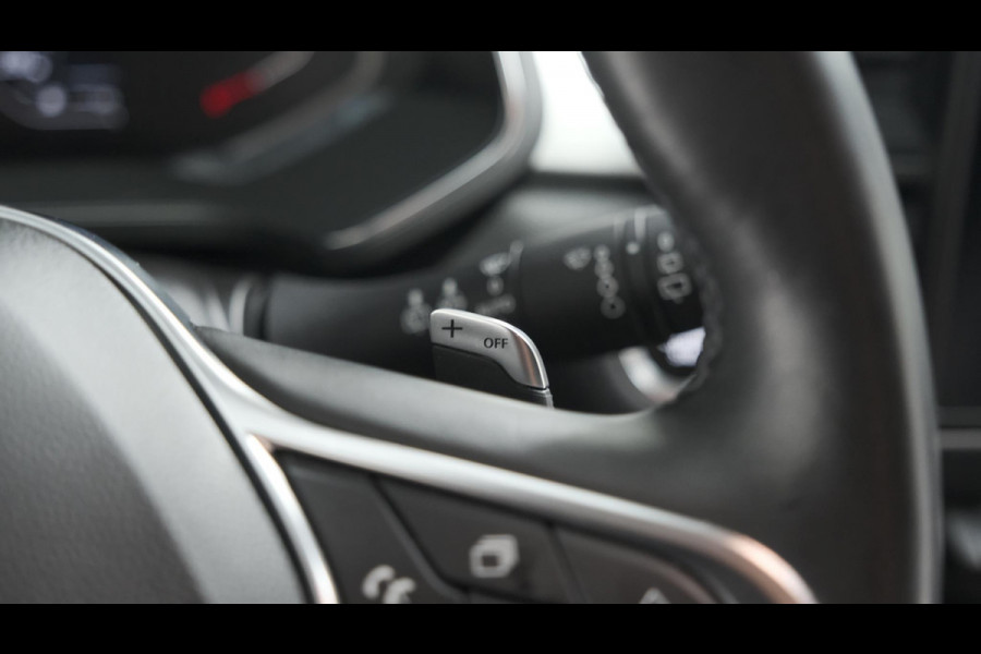 Renault Captur TCe 140 EDC Intens | Cruise Control Adaptief | Camera | Apple Carplay | Pack Winter