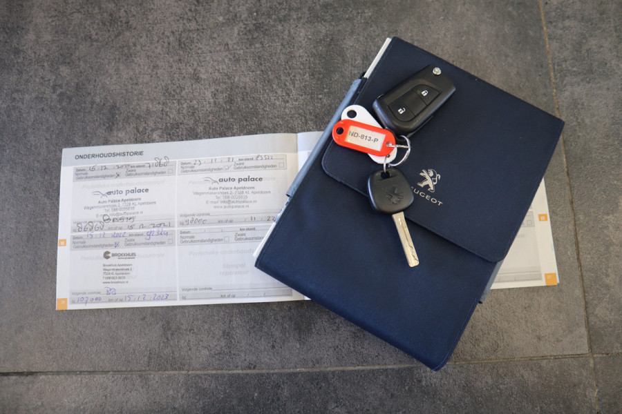 Peugeot 108 1.0 e-VTi Active 1e Eigenaar Airco, CV, Audio. O.H boekjes aanwezig.