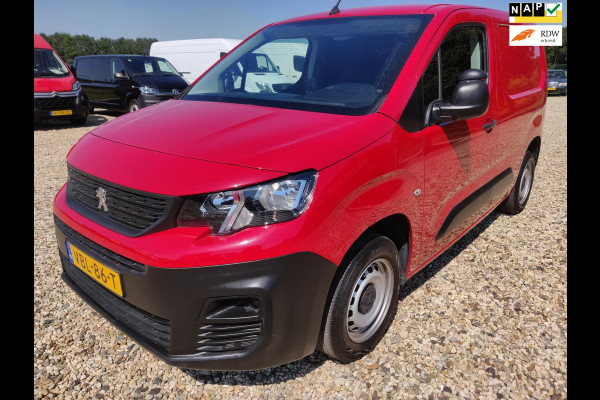 Peugeot Partner 1.5 BlueHDI Pro , euro 6 , Apk maart 2025 , Distributie vervangen , Leuke bus