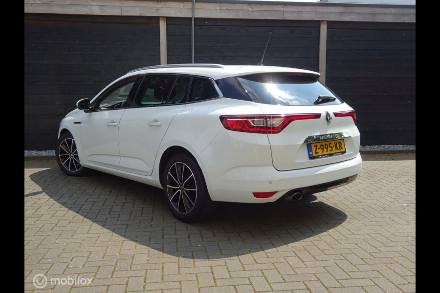 Renault Mégane Estate 1.2 TCe 132 PK Bose 17" / R-Link full map navigatie / Half Leder / Headup displ.