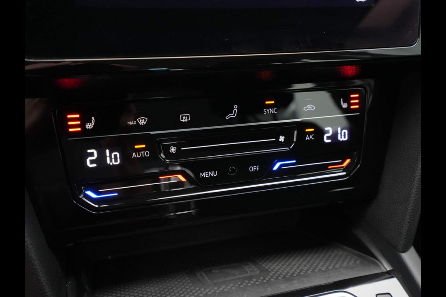 Volkswagen Passat Variant 1.4 TSI PHEV GTE Navigatie Camera Trekhaak Stoelverwarming 45