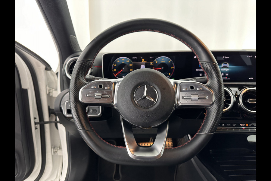 Mercedes-Benz A-Klasse 180 d Business Solution AMG-Styling-Pack Aut. *LEDER-MICROFIBRE | WIDE-SCREEN-DIGI-COCKPIT | FULL-LED | CAMERA | NAVI-FULLMAP | AMBIENT-LIGHT | LANE-ASSIST | CRUISE | SPORT-SEATS | 18''ALU*