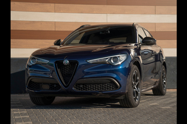 Alfa Romeo Stelvio 2.0T 280pk AWD Veloce | Harman/Kardon | 20 inch | Carplay | Blu Montecarlo | Camera