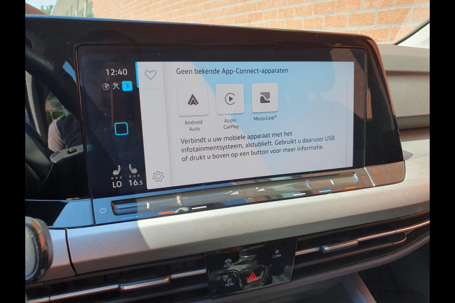 Volkswagen GOLF Variant 1.5 TSI 131pk Life Navigatie Apple Carplay/Android auto Climate Control Parkeersensoren Adaptive Cruise Control Stoel- en stuurverwarming Ledverlichting