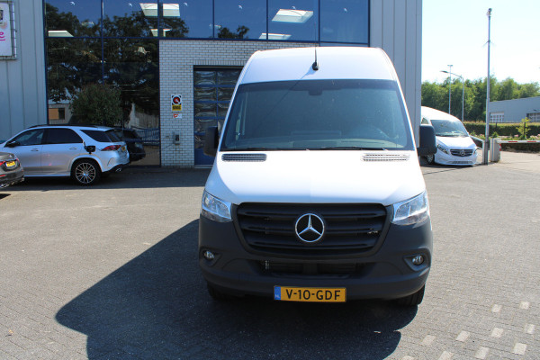 Mercedes-Benz Sprinter 317 CDI L3H2 MBUX met navigatie en camera, Geveerde stoel, Leder stuur