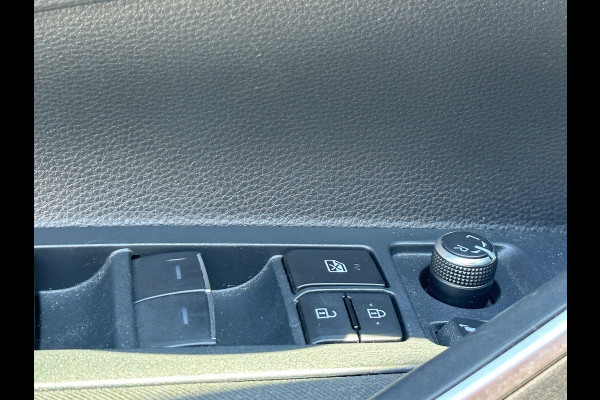Toyota Corolla Touring Sports 1.8 Hybrid Dynamic Navi|Apple Carplay|Camera