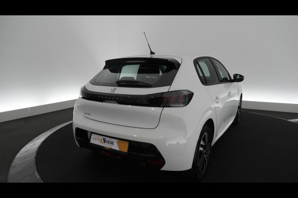 Peugeot 208 PureTech 100 Allure | Apple Carplay | Stoelverwarming | Parkeersensoren | Climate Control