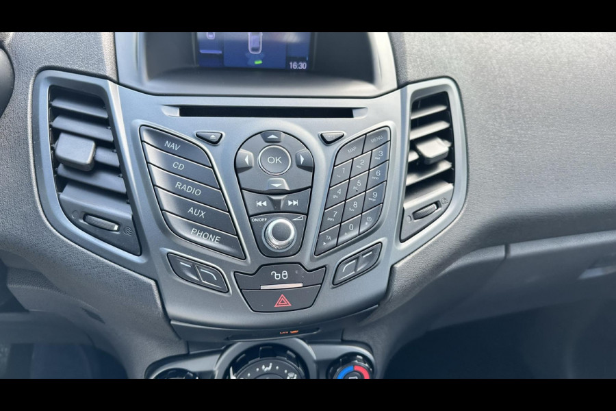 Ford Fiesta 1.0 Style Ultimate 80pk Cruise control | 5 deurs | Lichtmetaal | Navigatie