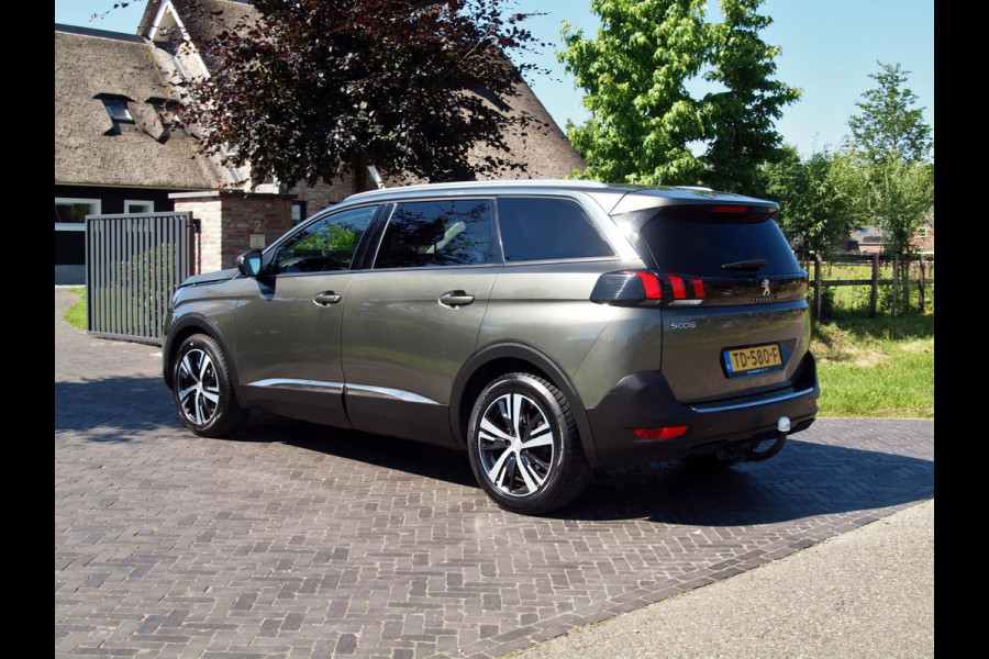 Peugeot 5008 1.2 PureTech Allure 7 Persoons | Automaat | Camera | Apple Carplay | NL-Auto | Leer |