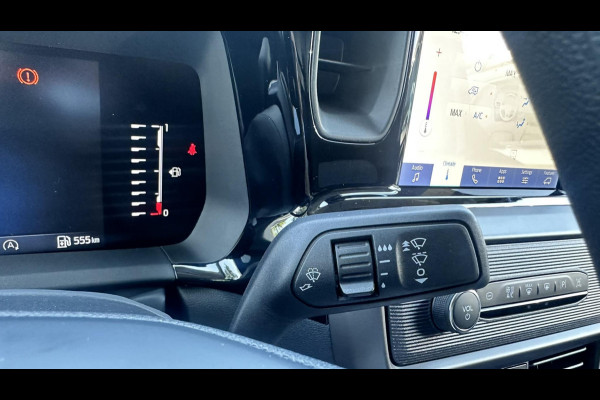 Ford Transit Courier 1.5 EcoBlue Trend VOORRAAD | Trekhaak | Scherm met Apple Carplay/Android auto | Camera en parkeersensoren |  16 inch lichtmetalen velgen | Led laadruimteverlichting | Led dagrijverlichting