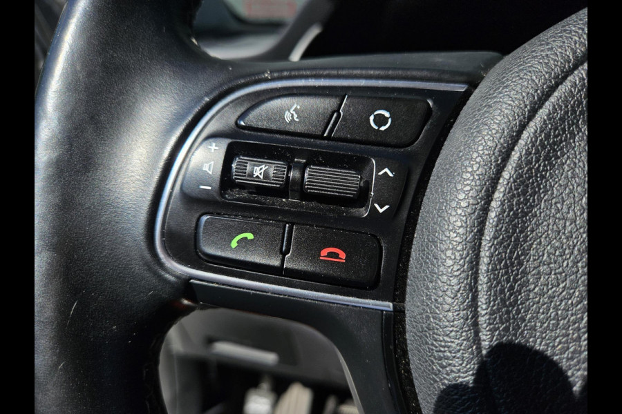 Kia Niro 1.6 GDi Hybrid DynamicLine Automaat | Camera | Navi | H-Leder | Apple CarPlay/Android Auto | Clima | 16” Velgen | PDC | Cruise | LED |