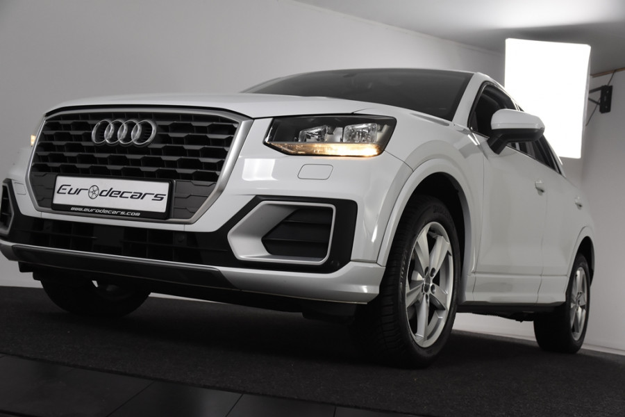 Audi Q2 30 TFSI Sport *Navigatie*Trekhaak*Park assist*