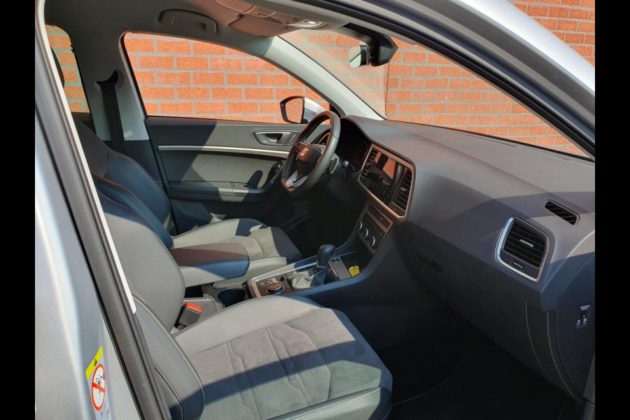 Seat Ateca 1.5 TSI 150pk DSG Xperience | Navigatie | Apple Carplay/Android Auto | Camera | Parkeersensoren | Stoel-en stuurverwarming | Ledverlichting | Getinte ramen | Climate Control