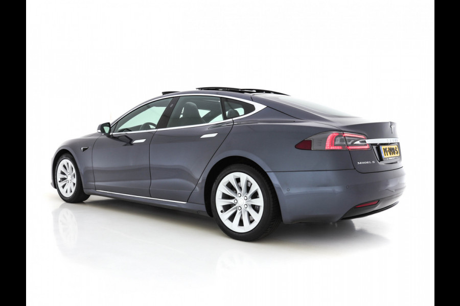 Tesla Model S 235 Kw Base [ 3-Fase ] (INCL-BTW) *PANO | AUTO-PILOT | KEYLESS | FULL-LED | 1/2-LEDER | NAVI-FULLMAP | SURROUND-VIEW | APP-CONNECT | LANE-ASSIST | VIRTUAL-COCKPIT | DAB | SPORT-SEATS | 19"ALU