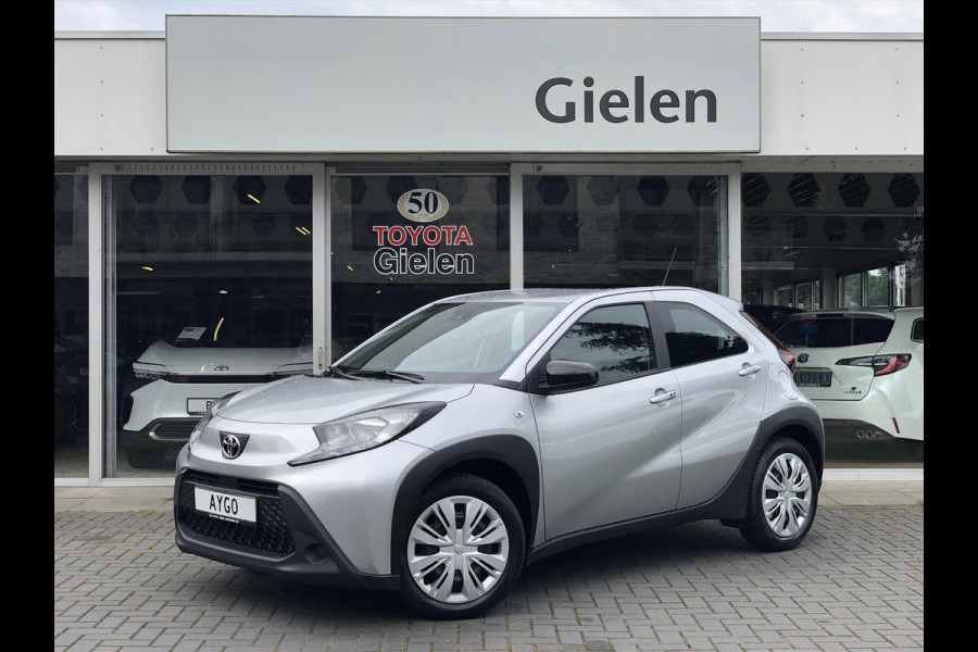 Toyota Aygo X 1.0 VVT-i S-CVT Automaat Limited | Stoelverwarming, Keyless, Licht + Regensensor, Apple CarPlay/Android Auto