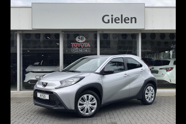 Toyota Aygo X 1.0 VVT-i S-CVT Automaat Limited | Stoelverwarming, Keyless, Licht + Regensensor, Apple CarPlay/Android Auto