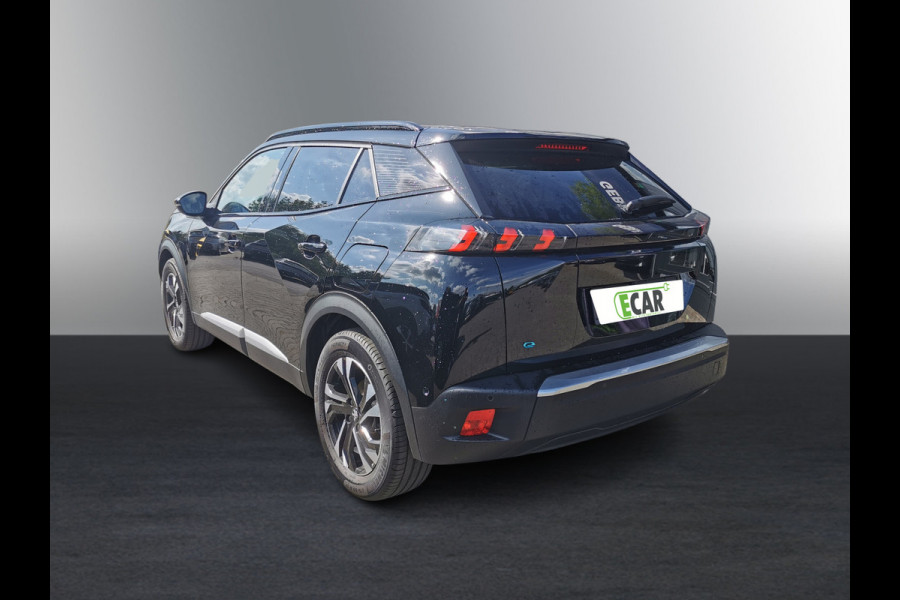 Peugeot e-2008 EV GT 50 kWh | Wordt verwacht | Lederen bekleding | Camera | Financial Lease € 287,-