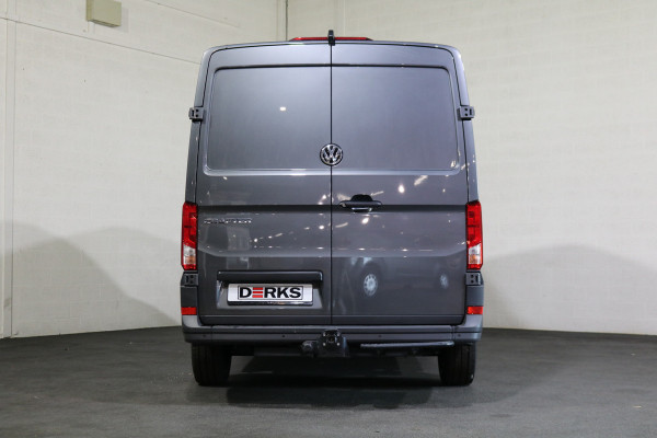 Volkswagen Crafter 2.0 TDI 177pk L3 H2 Automaat Airco Navigatie Camera Trekhaak