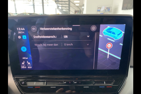 Volkswagen ID.4 First 77 kWh Navi/  Camera