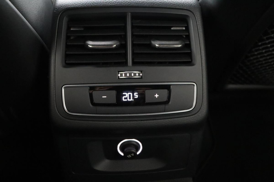 Audi A4 35 TFSI Sport S line Edition | Full LED | Sportstoelen | Navigatie | Half leder | PDC | Bluetooth | Climate control | Cruise control