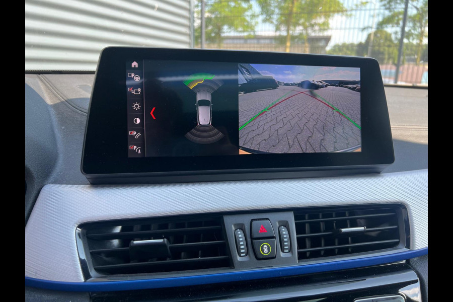 BMW X2 xDrive25e Plug in Hybrid M-Sport PHEV | Panodak | Head-up Display | Camera | Led | Stoelverwarming |