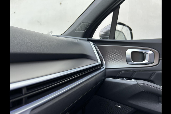 Kia Sorento 1.6 T-GDi Plug-in Hybrid 4WD ExecutiveLine 7p. | 360 Graden Camera | Panoramadak | Elektrische Geheugenstoelen | Trekhaak | Bose Speakers | Leder | Stoelverwarming Voor/Achter | Stoelverkoeling |
