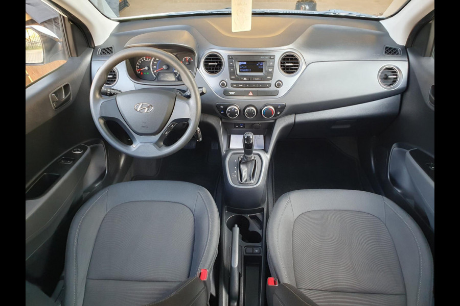 Hyundai i10 1.2 AUTOMAAT / 4 CIL. 88 PK / 31.000 KM / NWE BEURT + APK / LM-VELGEN / AIRCO IJSKOUD / GOEDE BANDEN / 100% RIJKLAAR !