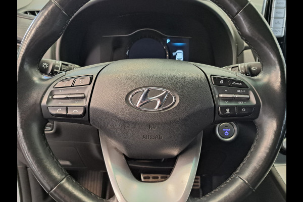 Hyundai Kona EV Premium 64 kWh Leder Navi Led Camera Clima Cruise
