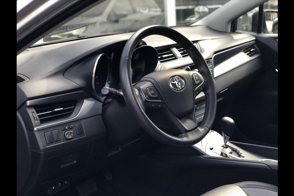 Toyota Avensis 1.8 VVT-I Dynamic Plus | Trekhaak, Panoramadak, 17inch, Leer, Stoelverwarming, Keyless, Navigatie, 1.600KG Trekgewicht