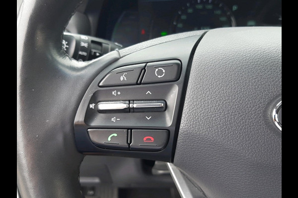 Hyundai IONIQ 1.6 GDi First Edition | schuifdak | leder | blind-spot | bi-xenon | navigatie | stoelverwarming
