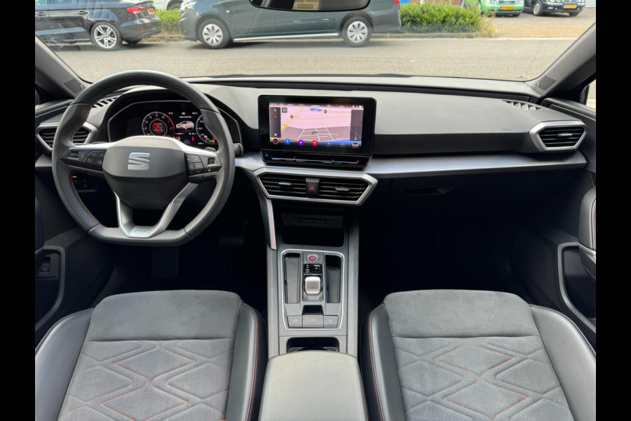 Seat Leon Sportstourer 1.5 eTSI FR LED ACC Pano Carplay Cam