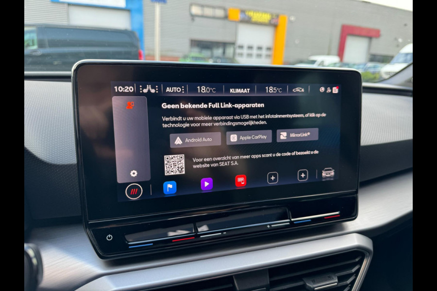 Seat Leon Sportstourer 1.5 eTSI FR LED ACC Pano Carplay Cam