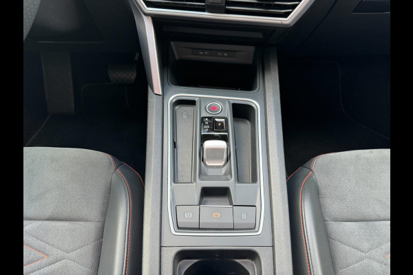 Seat Leon Sportstourer 1.5 eTSI FR LED ACC Pano Carplay Cam