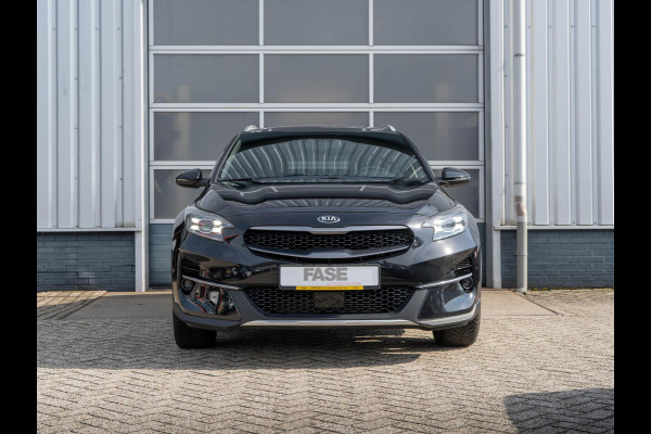 Kia Xceed 1.4 T-GDi DynamicPlusLine | Stoel en stuurverwarming | Achteruitrijcamera | Navigatie |