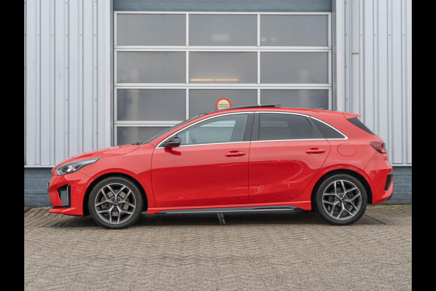 Kia Ceed 1.4 T-GDi GT-Line | Schuif-kanteldak | Climate control | Sportstoelen | Carplay | NL + Dealeronderhouden