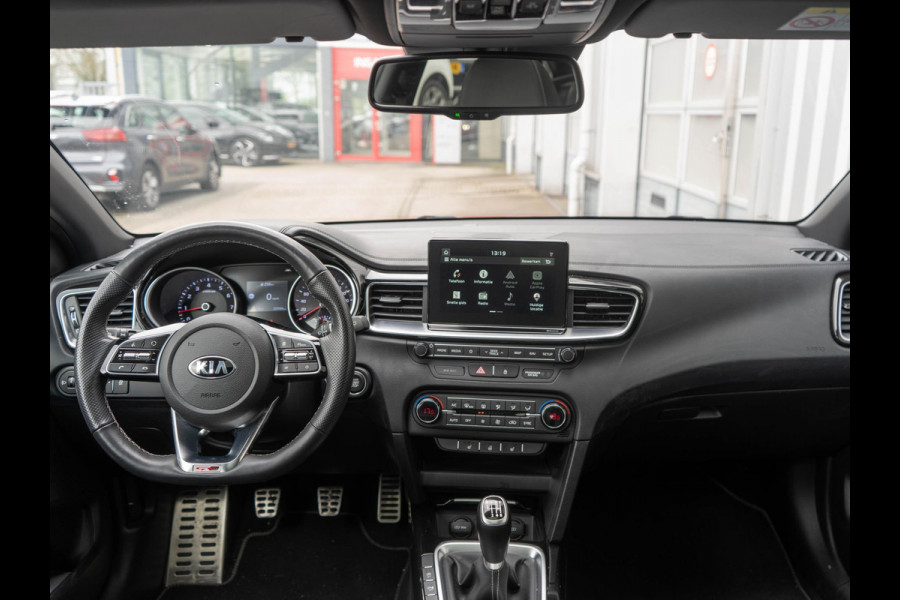 Kia Ceed 1.4 T-GDi GT-Line | Schuif-kanteldak | Climate control | Sportstoelen | Carplay | NL + Dealeronderhouden