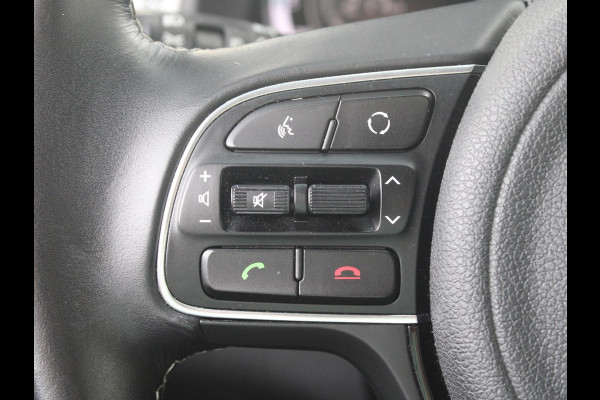 Kia Niro 1.6 GDi Hybrid DynamicLine Inclusief winterset LM! | Navi | Clima | Camera | Cruise | Carplay l Incl. gratis winterset