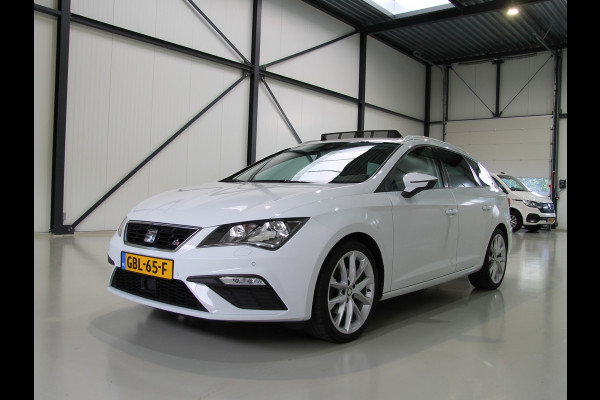 Seat León ST 1.5 TSI 150PK DSG FR | Pano | Digitale cockpit