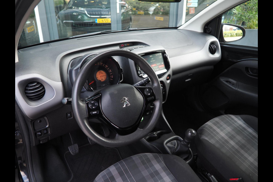 Peugeot 108 1.0 e-VTi Active / Navigatie / Camera / DAB+ / Bluetooth / Airco