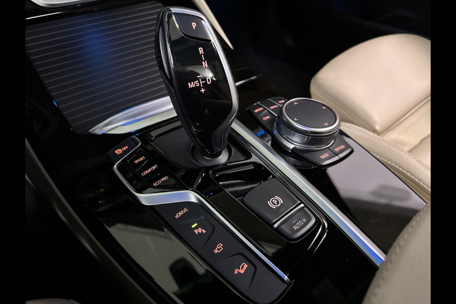 BMW X3 xDrive30e M-Sport Plug in Hybrid PHEV | Panodak | Trekhaak af Fabriek | 360 Camera | Leder | Led | Carplay | Stoelverwarming |