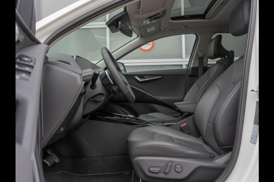 Kia Niro 1.6 GDi Hybrid ExecutiveLine | Schuif-kantel dak l Stoelver. en stoel koeling l El. achterklep