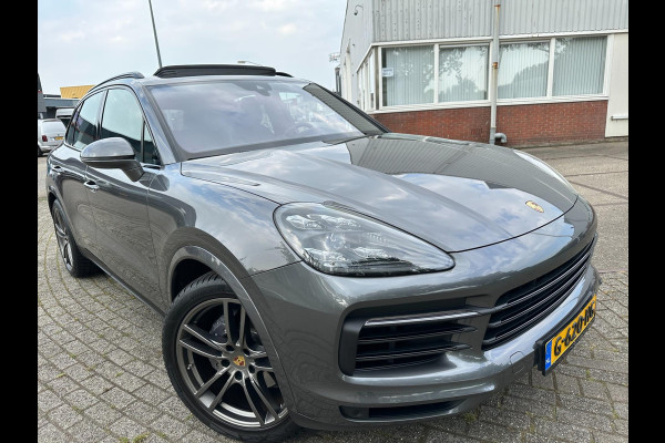 Porsche Cayenne 3.0 TURBO S 476PK PLUG E-Hybrid 2019 NEW MODEL PANO LUX NAP