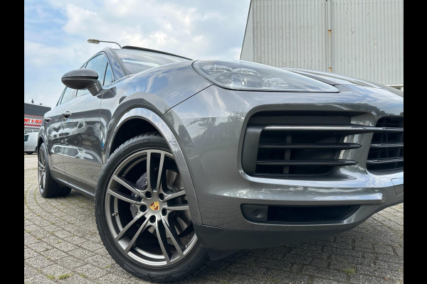 Porsche Cayenne 3.0 TURBO S 476PK PLUG E-Hybrid 2019 NEW MODEL PANO LUX NAP