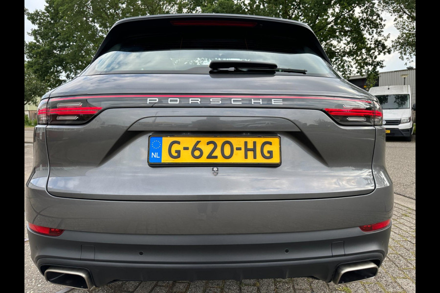 Porsche Cayenne 3.0 TURBO S 476PK PLUG E-Hybrid 2019 NEW MODEL PANO LUX NAP