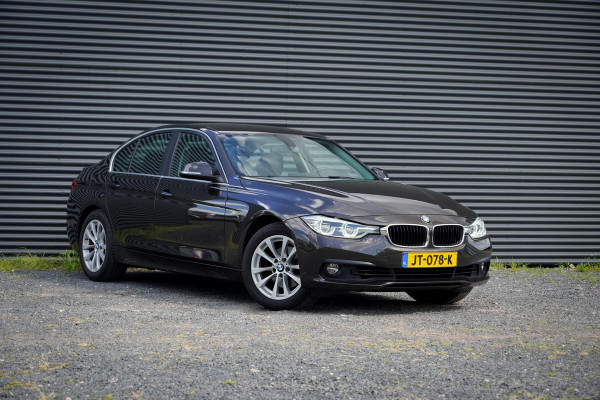 BMW 3-serie 330e Centennial High Executive