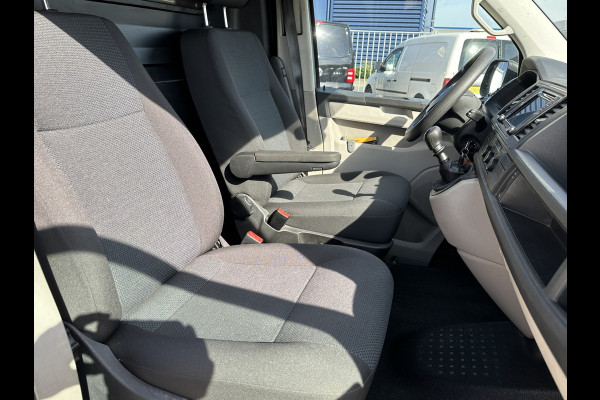 Volkswagen Transporter 2.0 TDI 150PK Euro6 L1H1 Comfortline Cruise control/trekhaak/navi