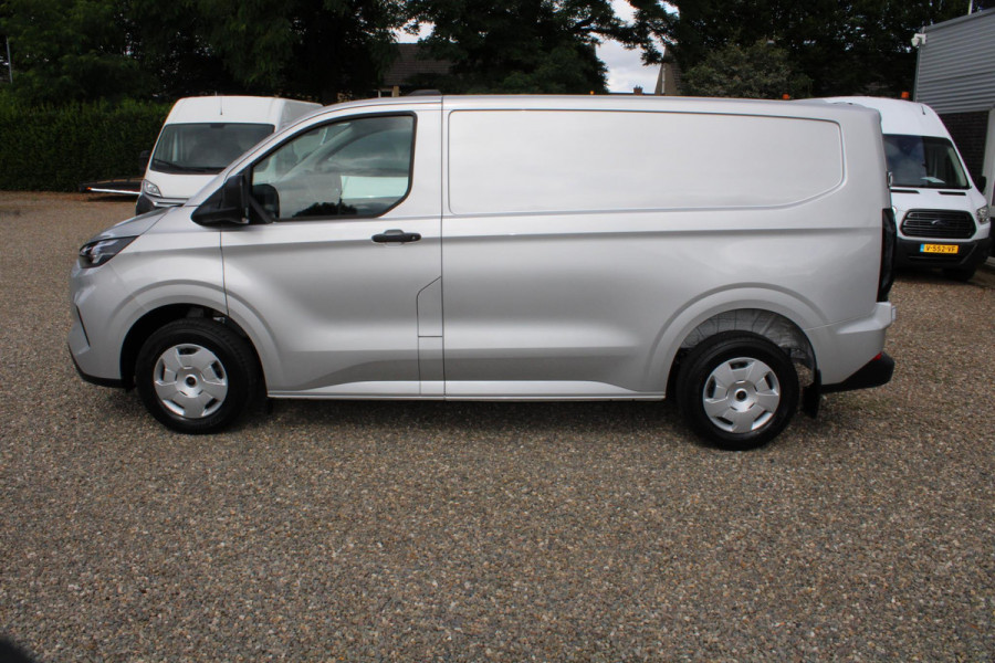 Ford Transit Custom 2.0 TDCI 136PK, L1H1, Airco, NIEUW, inclusief 5 jaar Ford garantie met een max van 200.000 KM